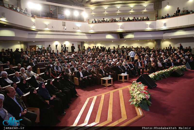 مراسم رونمایی از کتاب های آیت الله هاشمی رفسنجانی(س)-1