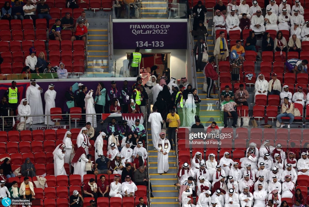 عکس| هواداران قطر فوتبال دوست ندارند
