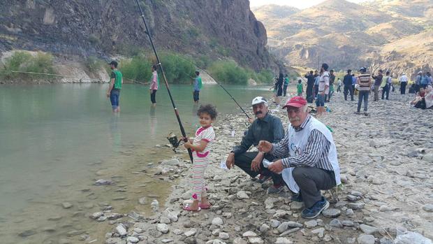 جشنواره ماهیگیری با قلاب درخلخال برگزار شد