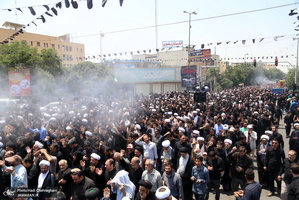 دسته عزای شهادت امام صادق(ع) با حضور آیت الله العظمی وحید خراسانی