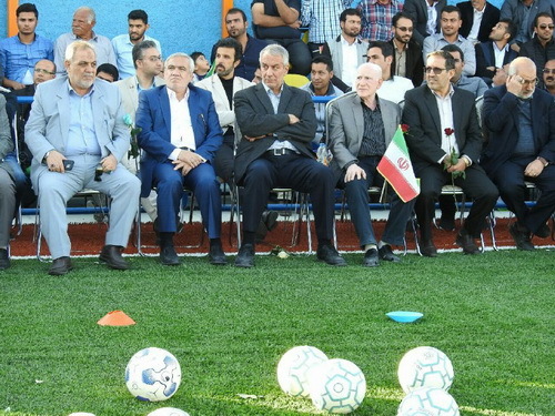 نایب رئیس فدراسیون فوتبال: لیگ برتر به خاطر جام جهانی تعطیل نمی شود