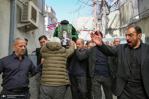 مراسم تشییع آیت الله سید مهدی امام جمارانی (ره) از حسنیه جماران