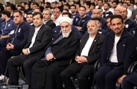 تصاویری از دیدار مدال‌آوران ورزشی و المپیادهای علمی جهانی با رهبر معظم انقلاب (9)