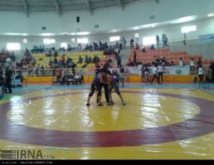 تیم کشتی پهلوانی پسران تهران در مسابقات ورزشی کشوری مقام اول را کسب کرد