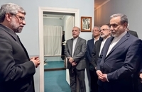 بازدید عراقچی از منزل رهبر معظم انقلاب (7)