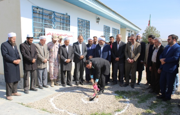 ساخت مدرسه خیرساز در روستای کرند گنبدکاووس آغاز شد