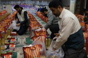 توزیع ۵ هزار بسته معیشتی تاپایان ماه رمضان در صومعه سرا