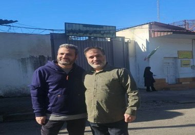 مهدی محمودیان و عبدالله مومنی آزاد شدند + عکس