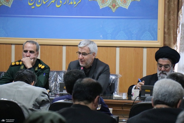 جلسه شورای اداری خمین در آستانه برگزاری هفته فرهنگی «بر آستان آفتاب»+تصاویر