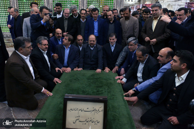 تجدید میثاق مسئولان وزارت کار و نمایندگان جامعه کارگری با آرمان های حضرت امام(س)