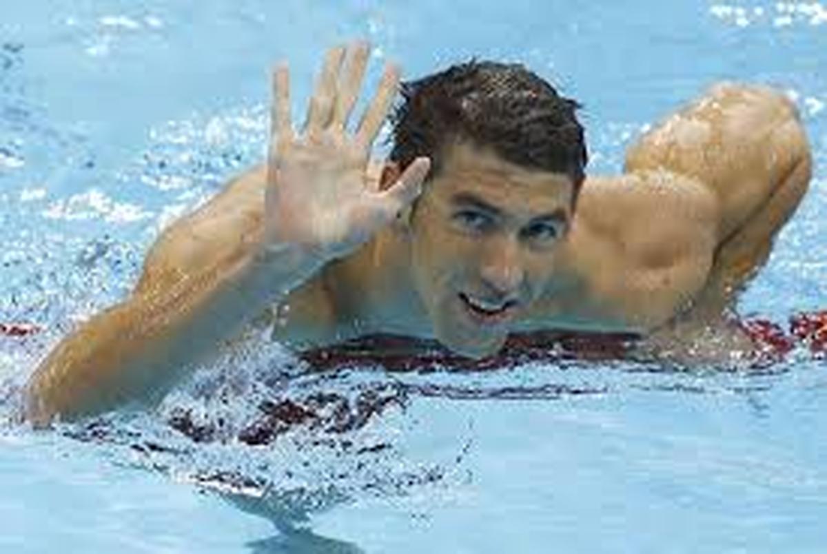 داستان مسابقه قهرمان شنای المپیک و کوسه سفید!