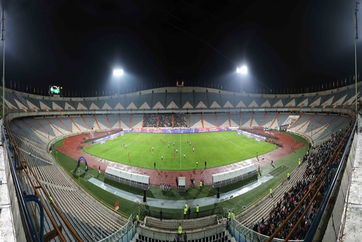 حال و هوای ورزشگاه آزادی پیش از شروع داربی جام حذفی+عکس و فیلم