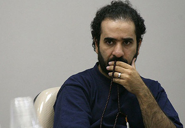 می‌خواهم یک سفارت جدید تسخیر کنم!