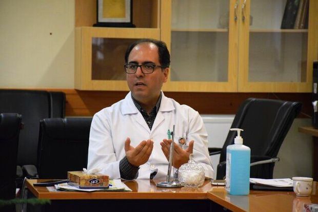 آزمایش های تشخیصی کرونا در بیمارستان امام رضای تبریز انجام می‌شود
