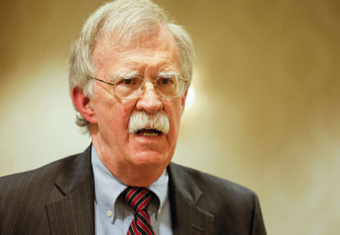  واشنگتن پست: اف‌بی‌آی کامپیوترها و تلفن‌های جان بولتون را توقیف کرد