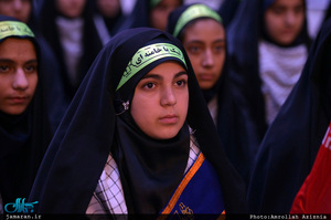 تجدید میثاق دانش آموزان بسیجی و مسئولین سازمان بسیج دانش آموزی با آرمان های حضرت امام(س)