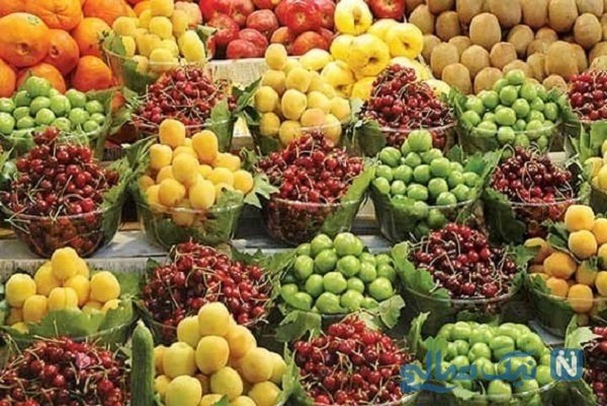 قیمت‌ میوه را اجاره مغازه‌ها تعیین می‌کند