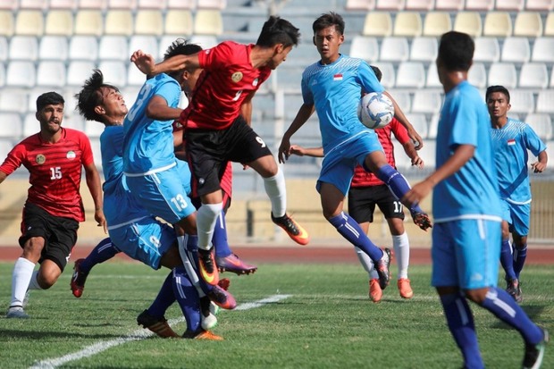 فوتبال دانش آموزان آسیا    اندونزی دروازه هندوستان  گلباران کرد