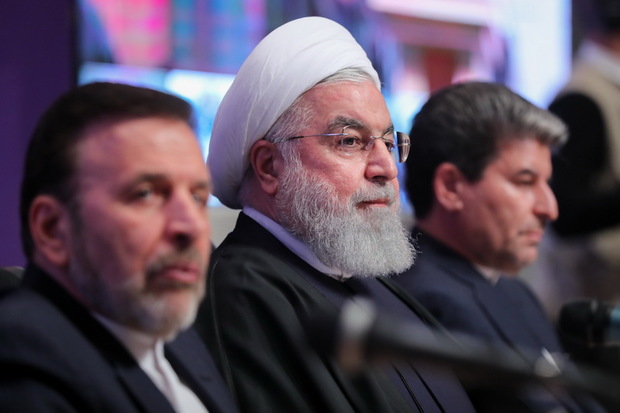 روحانی: مناطق آزاد در دوران تحریم نقش تعیین کننده دارند