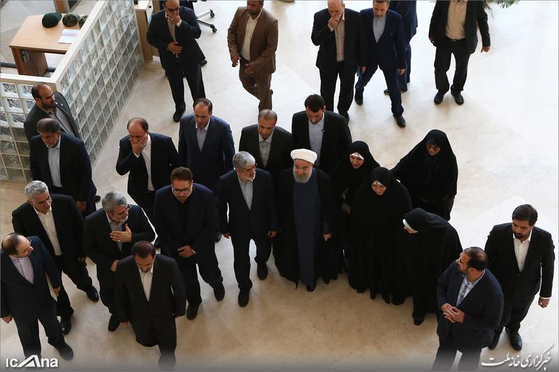 ورود روحانی به مجلس شورای اسلامی
