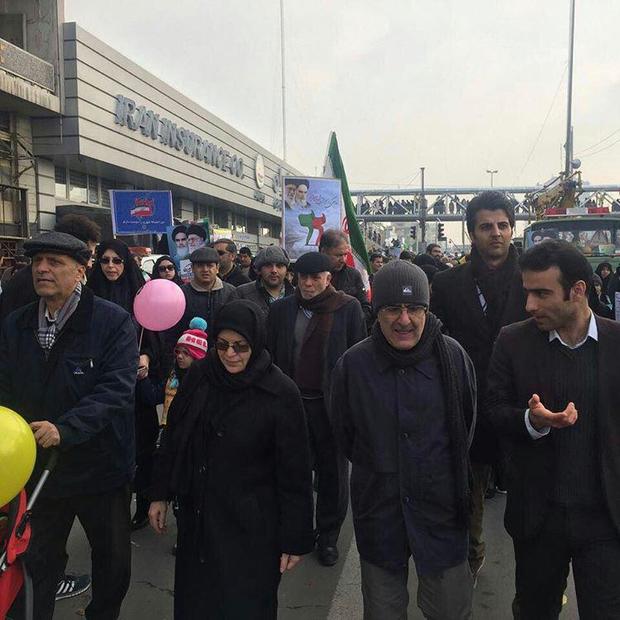 حضور تاج زاده، آذر منصوری و... در راهپیمایی 22 بهمن+عکس