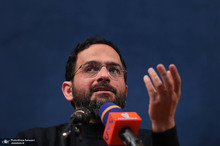 «وطن‌دوستی‌»؛ ‌از سید روح‌الله خمینی تا رضا پهلوی