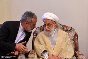 گرامیداشت سالروز ورود بنیانگذار جمهوری اسلامی ایران به میهن در حرم امام خمینی(س)