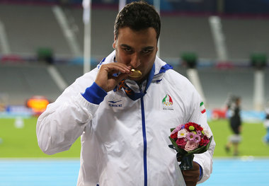 احسان حدادی عازم بلاروس شد
