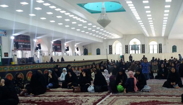شور عزاداران حسینی در گلزار شهدای بندرعباس