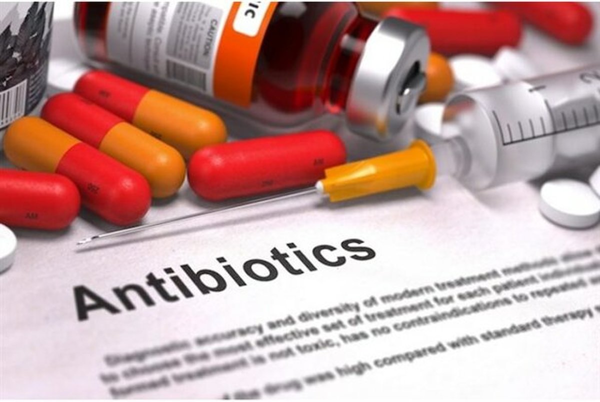  سرگردانی مردم برای تهیه داروهای آنتی‌بیوتیک/وزارت بهداشت از مشکلات بیماران نسخه‌به‌دست بی‌خبر است