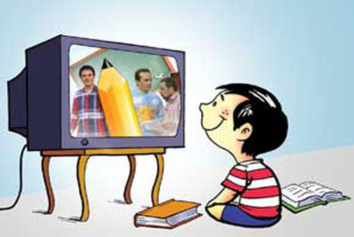 مضرات تماشای تلویزیون برای کودکان را جدی بگیرید