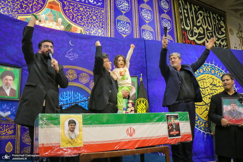 مراسم بزرگداشت شهید علی لاریجانی در حرم حضرت معصومه (س)