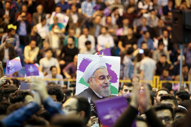 همایش حامیان روحانی در ورزشگاه آزادی امروز برگزار می‌شود
