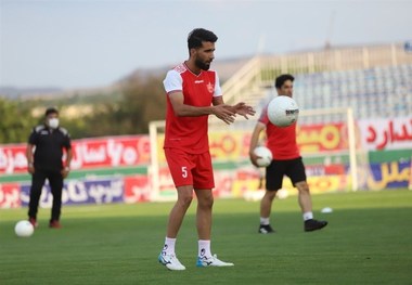 خارجی‌های پرسپولیس بخشی از مطالبات‌شان را دریافت کردند
