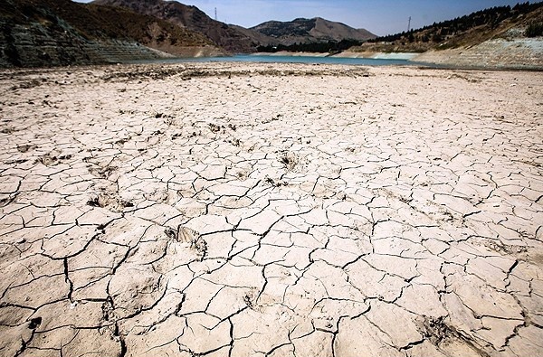 مقابله با بحران آب نیازمند عدالت در کاهش مصرف در همه بخش ها است