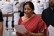 برای اولین بار، یک زن وزیر دفاع هند شد 