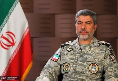 سخنگوی ارتش: ما به دشمن کاملاً بی‌اعتماد هستیم؛ مسیر تقویت توان دفاعی تداوم دارد/ تولید تسلیحات در جنگ‌های تحمیلی دوم و سوم متوقف نشد/ نیروهای مسلح در دفاع از کشور لحظه‌ای درنگ نخواهند کرد
