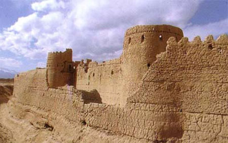 ثبت 96 اثر تاریخی و فرهنگی مهریز در آثار ملی کشور