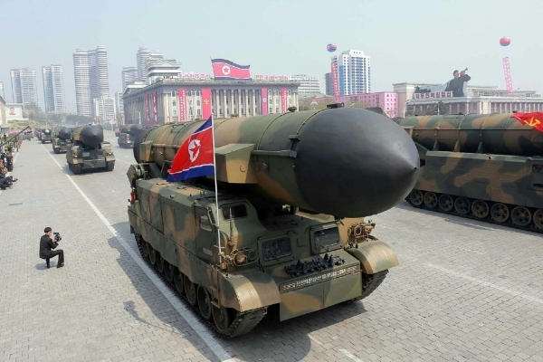 کره‌شمالی چند موشک بالستیک را جابه‌جا کرد
