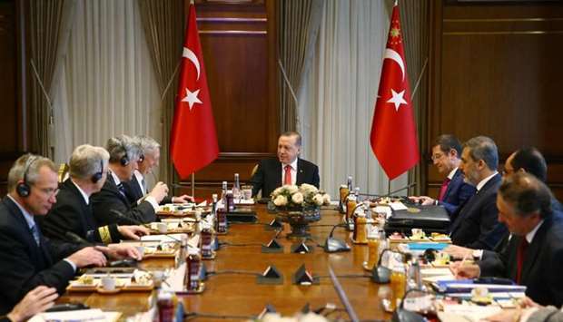 اردوغان و ماتیس بر اشتباه بودن همه‌پرسی کردستان تاکید کردند