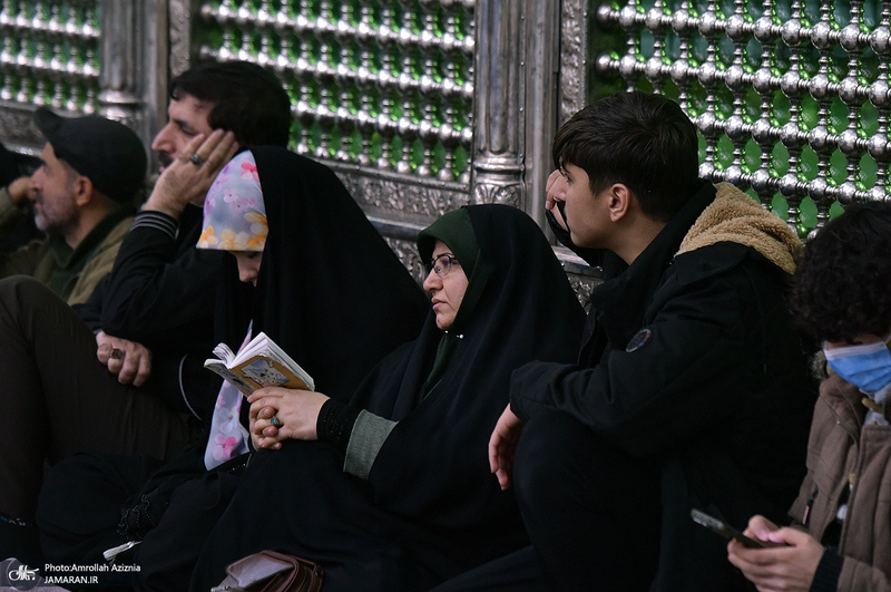 مراسم دعای کمیل در حرم مطهر امام خمینی (س)