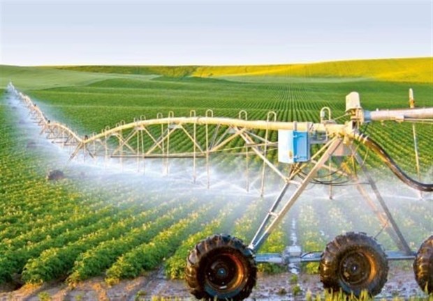 ۲۴۰۰ هکتار از اراضی کشاورزی شهرستان مهران به سیستم آبیاری نوین تجهیز می‌شود