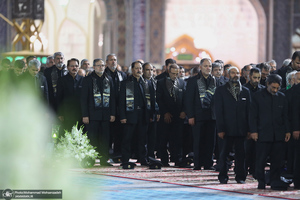 آئین خطبه خوانی شب شهادت امام رضا (ع) در حرم مطهر رضوی