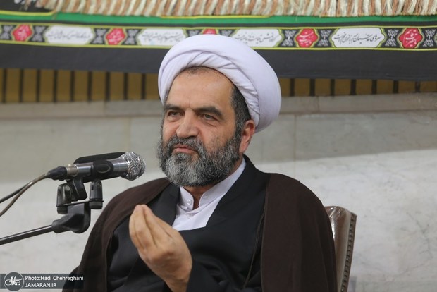 آیت‌الله سروش محلاتی: ولایت امام علی و امام حسین فقط در این نیست که مانند آنان وضو بگیریم و غسل کنیم/ با تعالیم ولایت و موالات، هر فسادی که در دنیای ماست باید به صلاح تبدیل شود
