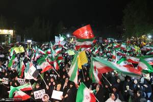 پنجاه و پنجمین شب اجتماع پر شور مردم در میدان تجریش