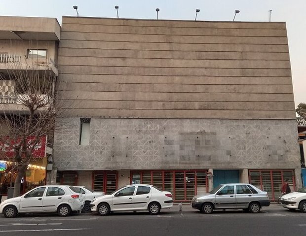 سینماهایی که آماده کوبیدن می‌شوند
