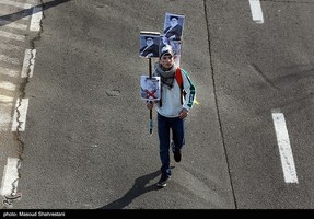 راهپیمایی 22 بهمن در تهران -2