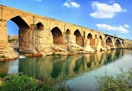 مرمت 10 اثر تاریخی در دزفول  استحکام‌بخشی و بازسازی پل باستان