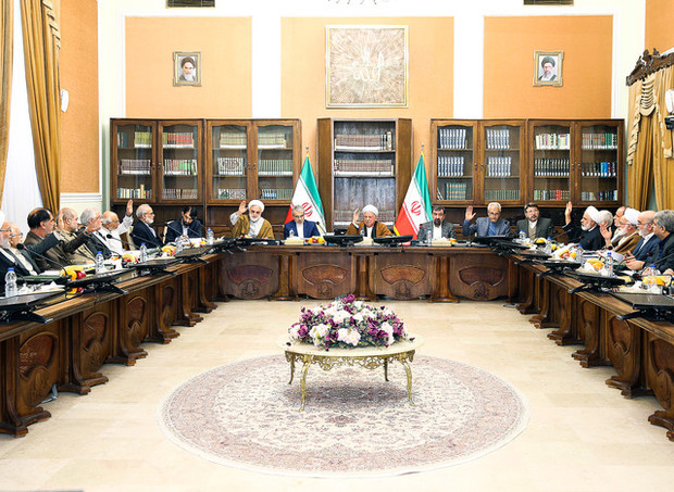 صحن مجمع تشخیص تا مشخص شدن ریاست جدید تشکیل نمی‌شود