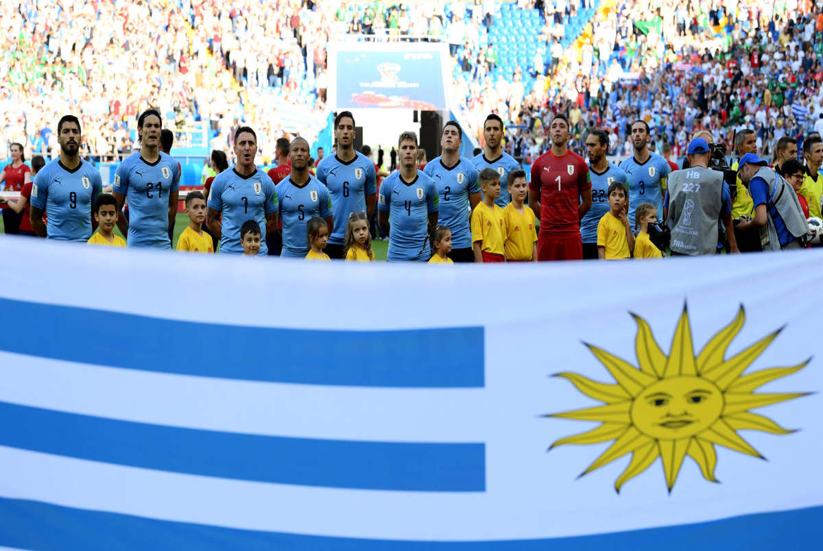 اروگوئه میزبان را به دور بعد برد؛ حذف عربستان و مصر